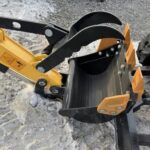 Ultimate Landhero 2.5T Mini Excavator - Image 5