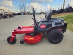 Toro 77404 42″ TimeCutter Zero Turn Mower 22HP Briggs - Image 4