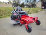 Toro 77404 42″ TimeCutter Zero Turn Mower 22HP Briggs - Image 9