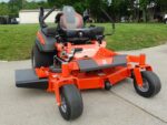 Husqvarna Z554L 54″ Zero Turn Mower 27HP Kaw V-Twin +Bonus 522L Trimmer (Scratch and Dent) - Image 4