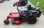 Toro 77301 34″ TimeCutter Zero Turn Mower 22HP Briggs - Image 7