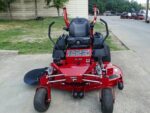 Ferris 5902075 60″ ISX800 Commerical Zero Turn Mower 27HP Briggs With Suspension - Image 6