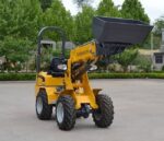 New TYPHON Wheel Loader with Kubota D1105 engine 24 hp 1 ton Load USA - Image 9