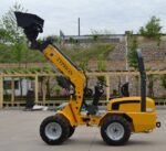 New TYPHON Wheel Loader with Kubota D1105 engine 24 hp 1 ton Load USA - Image 10