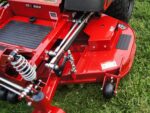 Ferris 5902074 60″ ISX800 Zero Turn Mower 26HP KAW EFI - Image 11