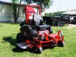 Ferris 5902162 72″ IS6200 Zero Turn Mower 48HP CAT Diesel - Image 8